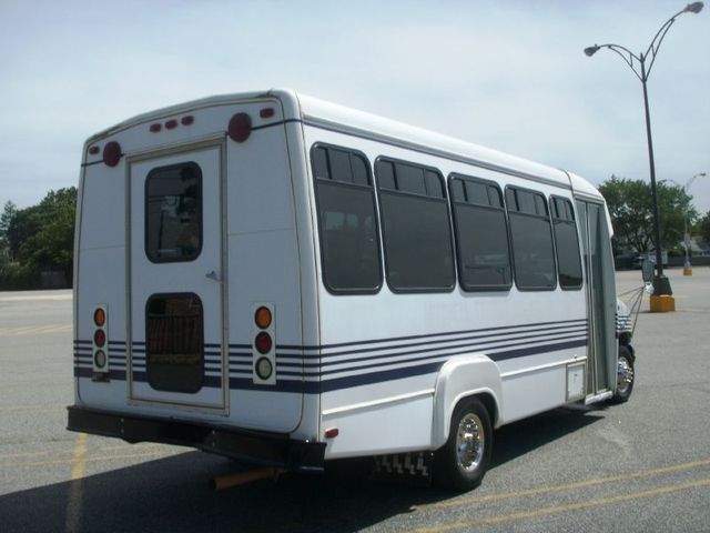 Ford e450 cutaway bus #9