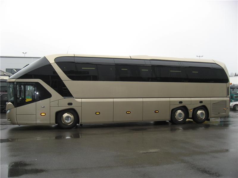 Used 2007 Neoplan Starliner P11 Bus Sale Ad